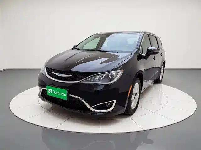 2017 Imported Grand Voyager 3.6L Premium Edition