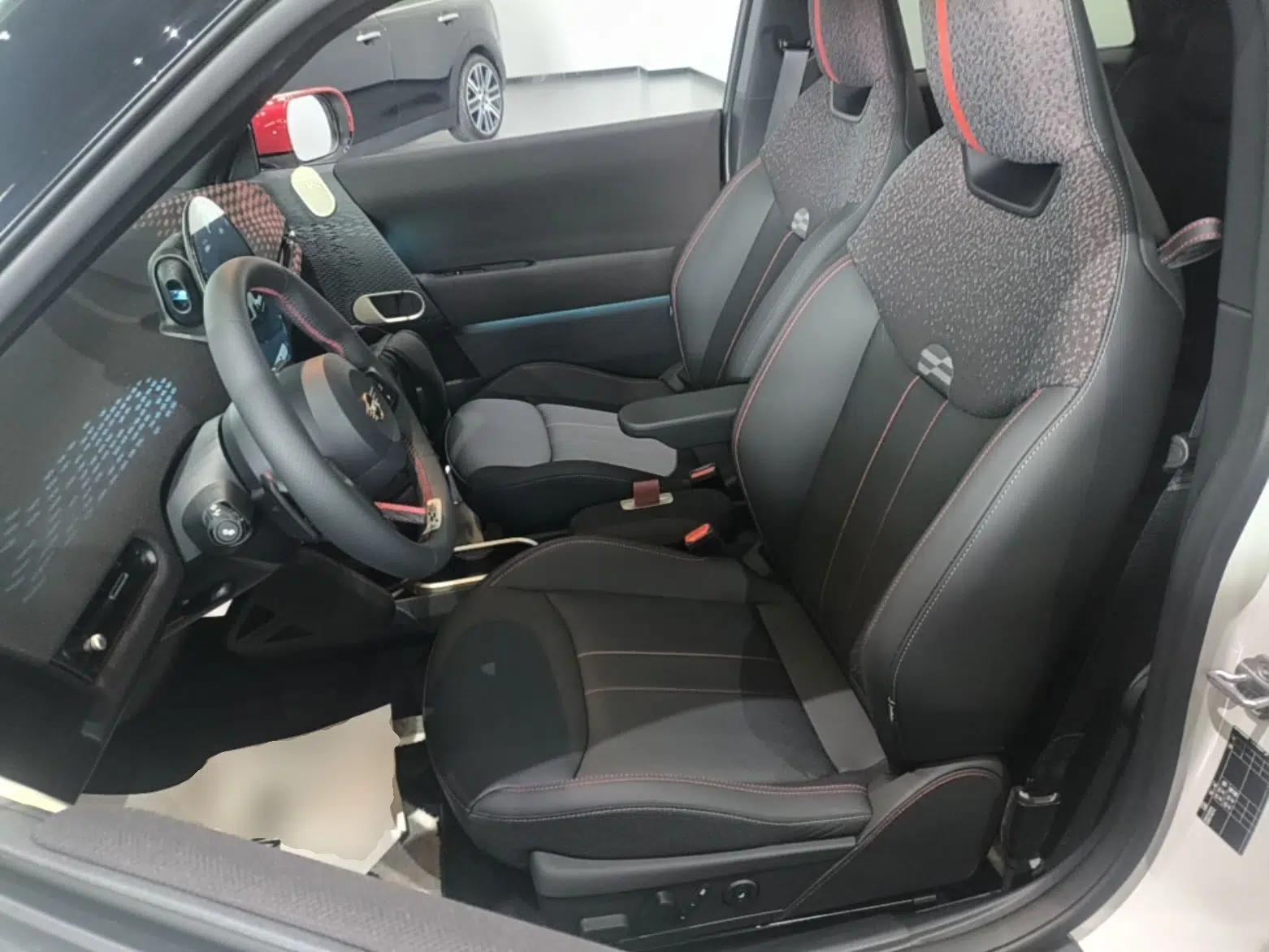 MINI Electric COOPER JCW 2025 JOHN COOPER WORKS — миниатюра 17