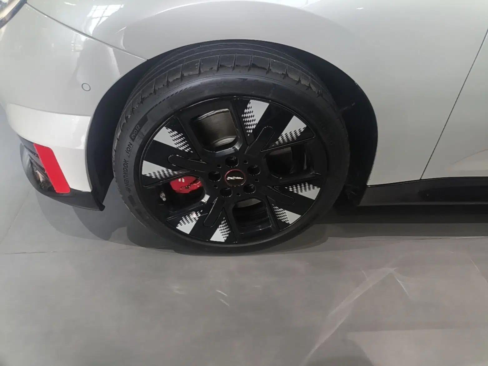 MINI Electric COOPER JCW 2025 JOHN COOPER WORKS — миниатюра 9