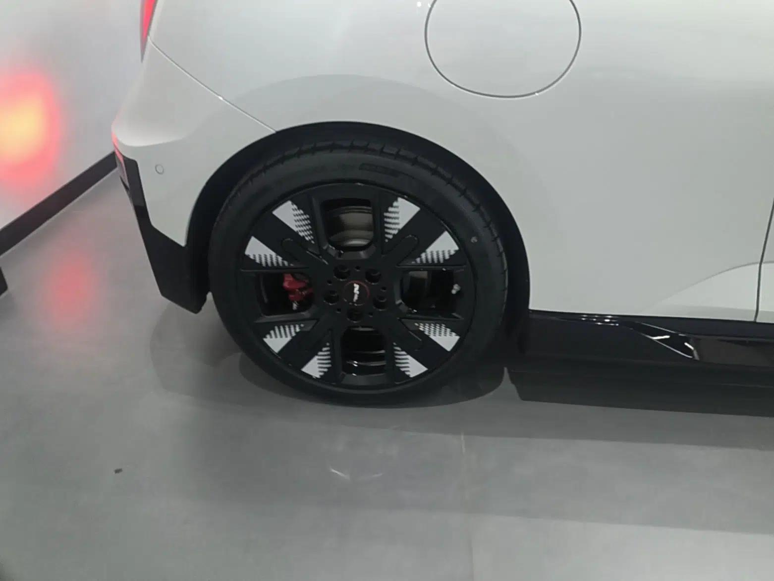 MINI Electric COOPER JCW 2025 JOHN COOPER WORKS — миниатюра 10