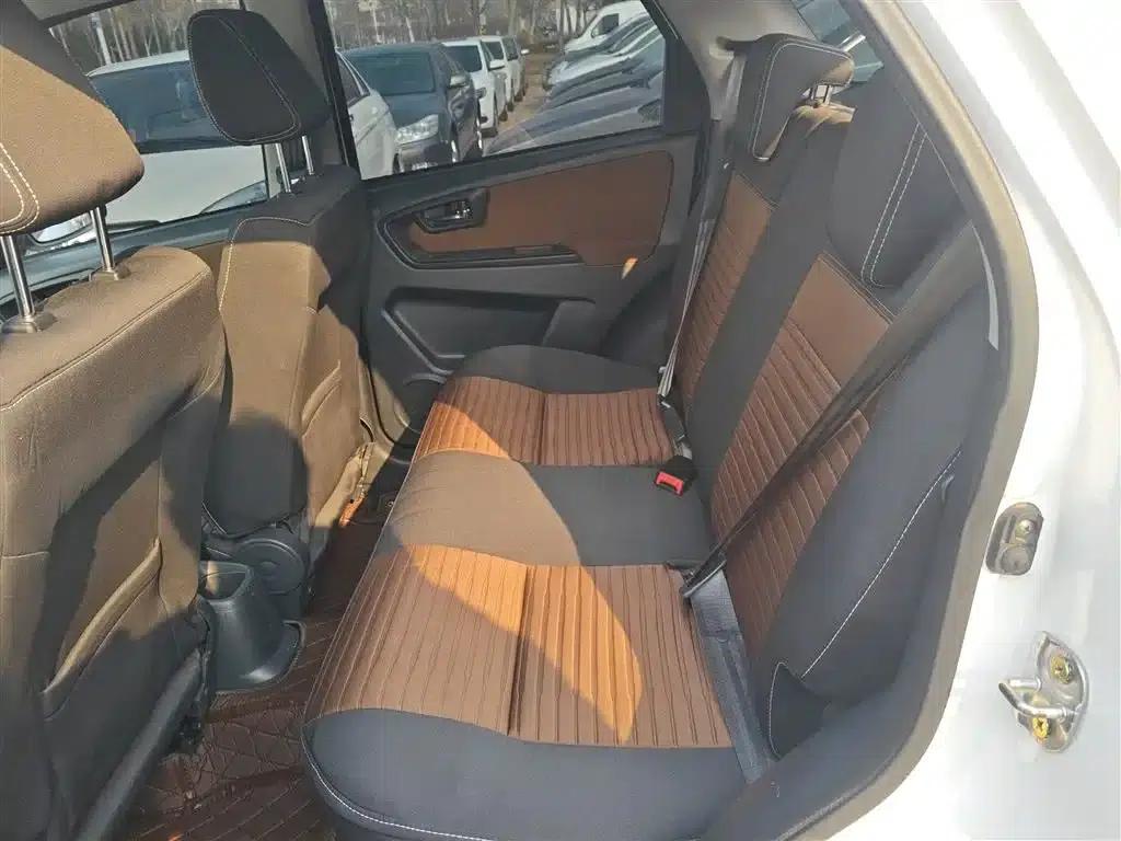 SX4 2013 1.6L Automatic Cool Edition — миниатюра 13