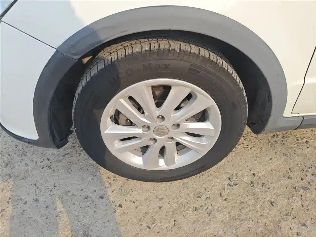 SX4 2013 1.6L Automatic Cool Edition — миниатюра 25