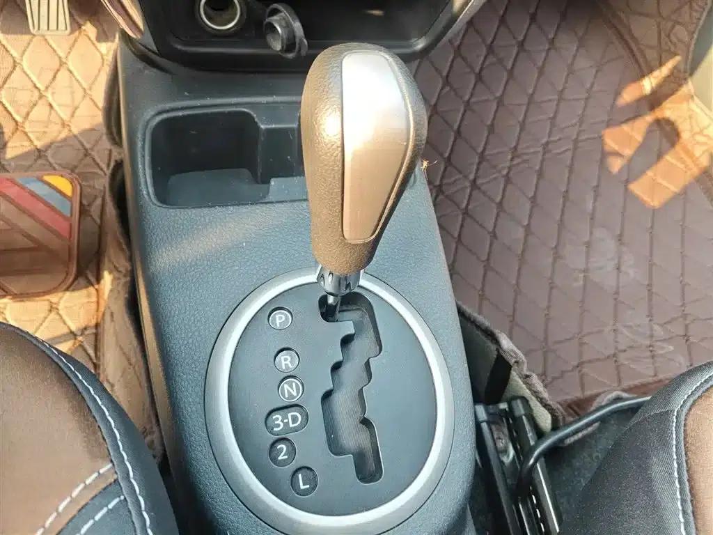 SX4 2013 1.6L Automatic Cool Edition — миниатюра 10