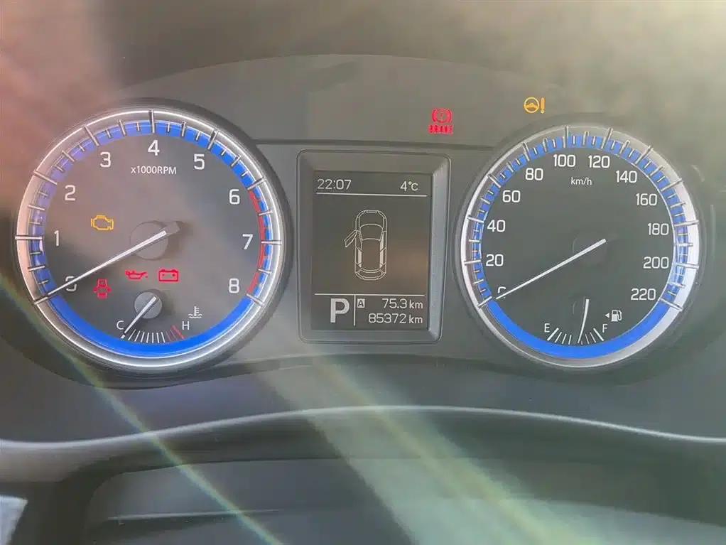 Vitara 2014 1.6L CVT 2WD Elite — миниатюра 4