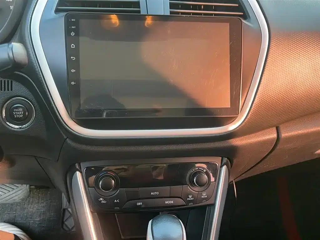 Vitara 2014 1.6L CVT 2WD Elite — миниатюра 5