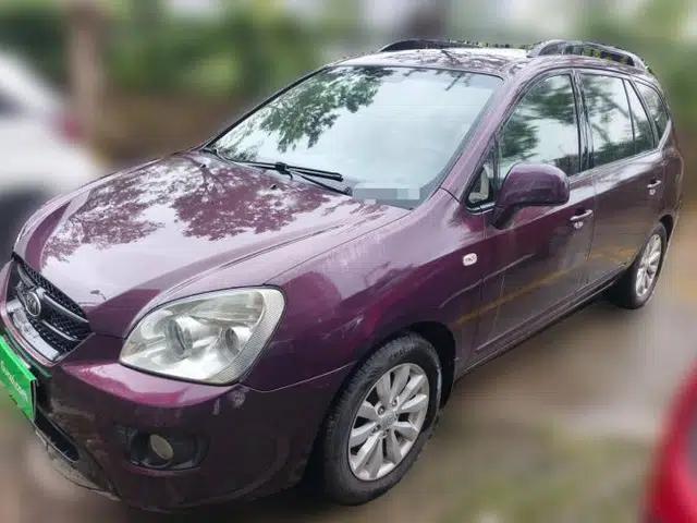 Kia Carens 2011 2.0L 7-Seater Automatic Standard Edition