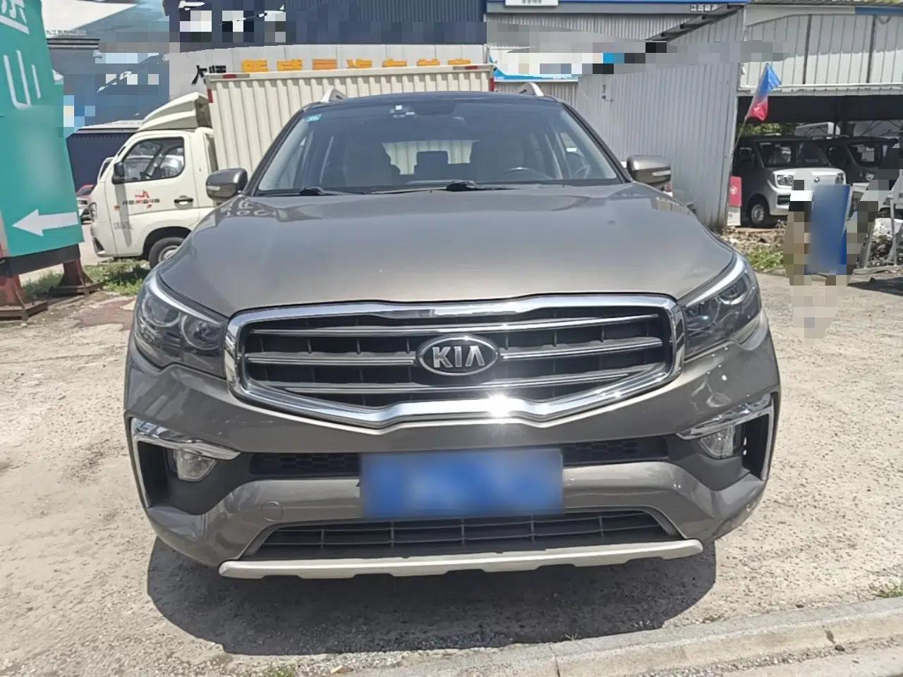Kia KX7 2017 2.0L Automatic 2WD GLS 5-Seater — миниатюра 2