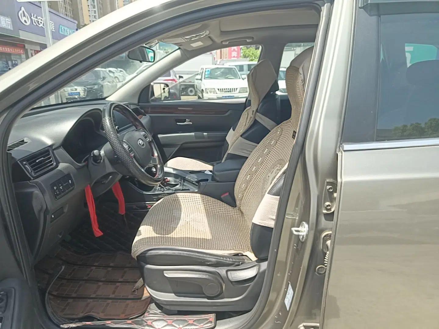 Kia KX7 2017 2.0L Automatic 2WD GLS 5-Seater — миниатюра 17