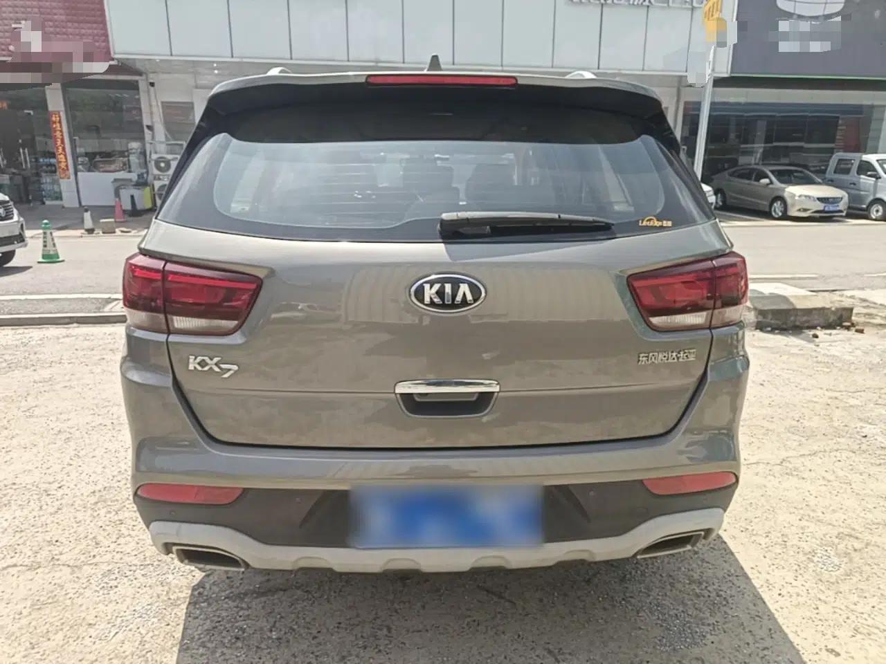 Kia KX7 2017 2.0L Automatic 2WD GLS 5-Seater — миниатюра 3