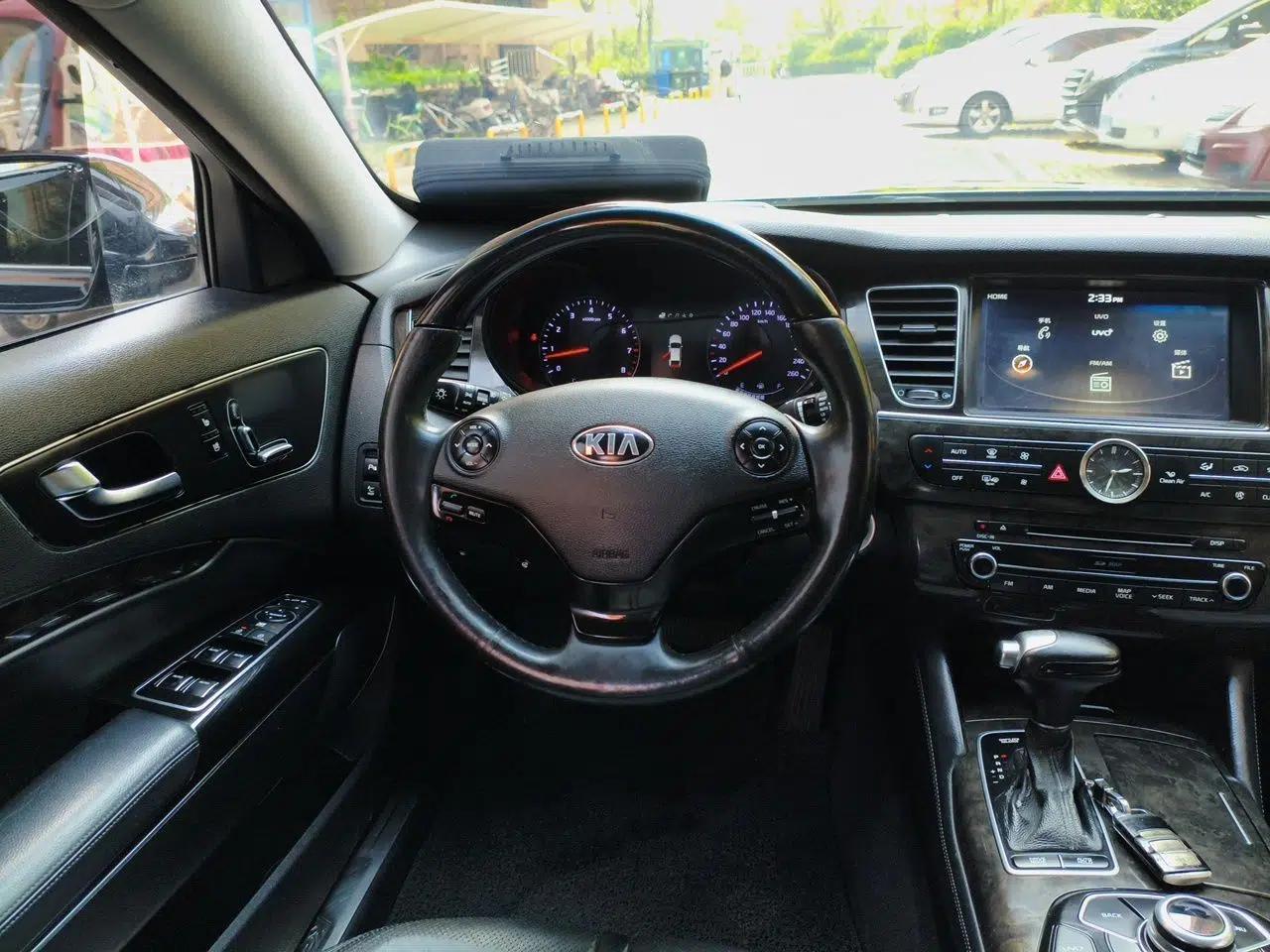 Kia K9 2015 3.8L Luxury Edition — миниатюра 11