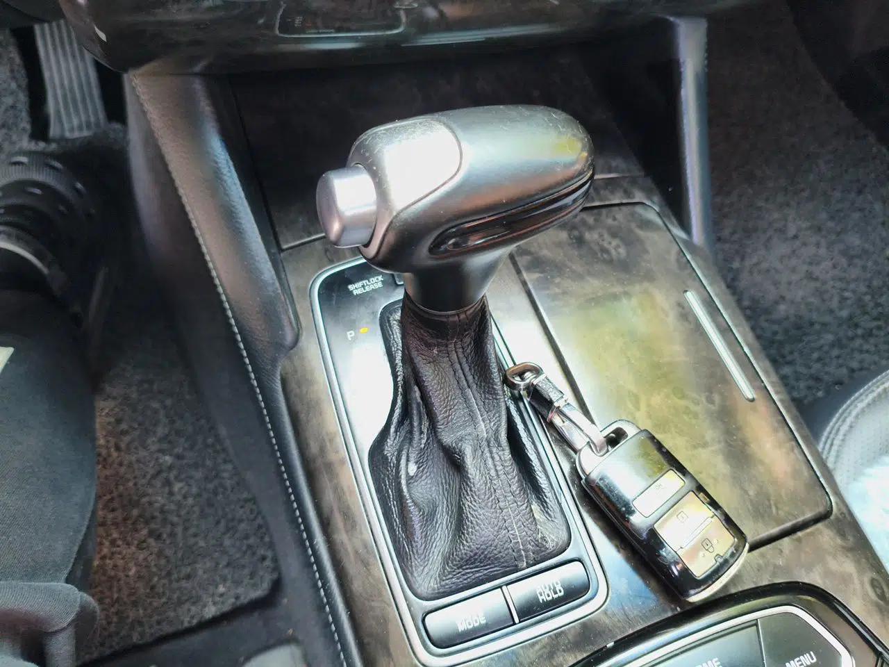 Kia K9 2015 3.8L Luxury Edition — миниатюра 15