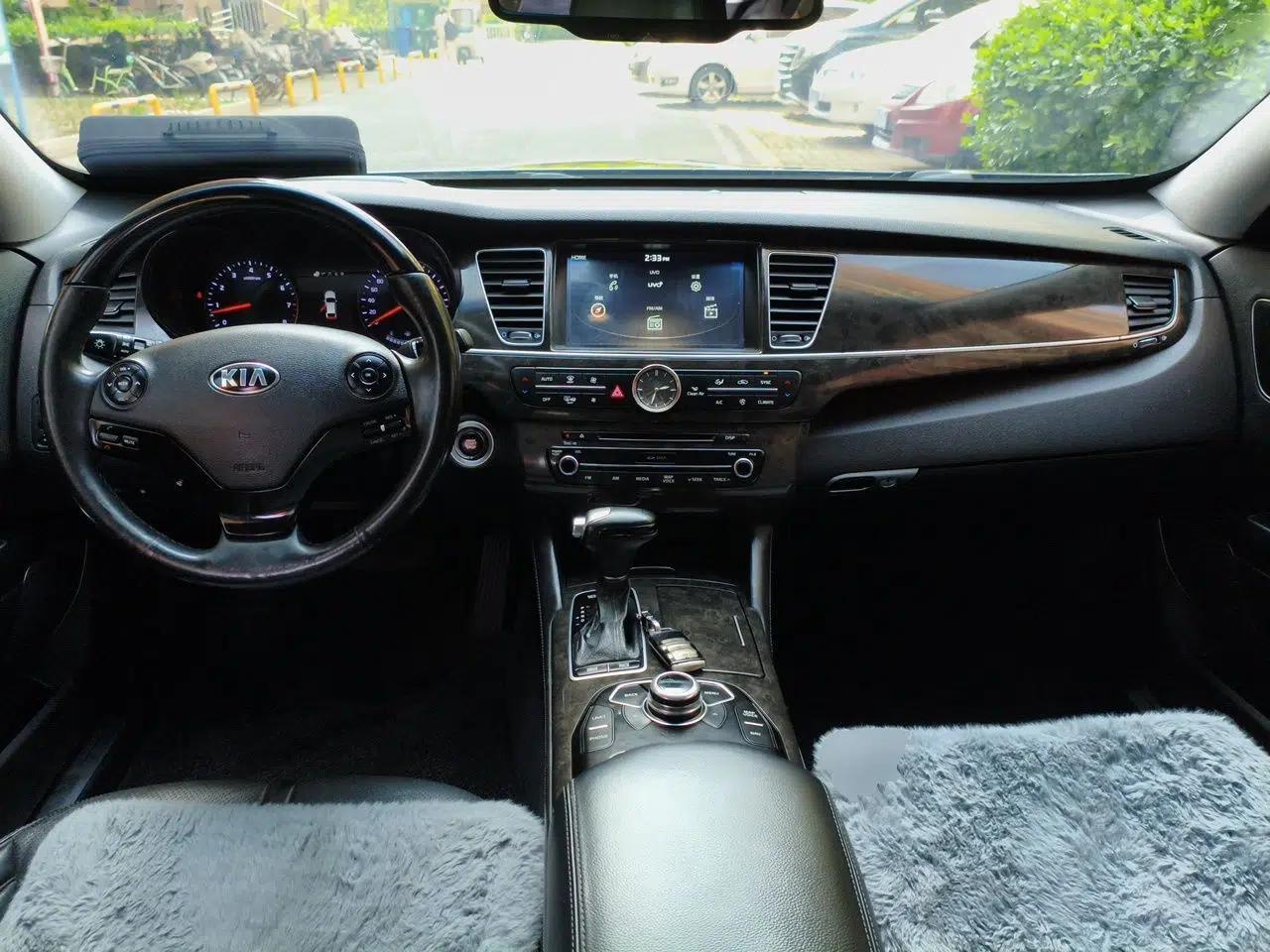 Kia K9 2015 3.8L Luxury Edition — миниатюра 10