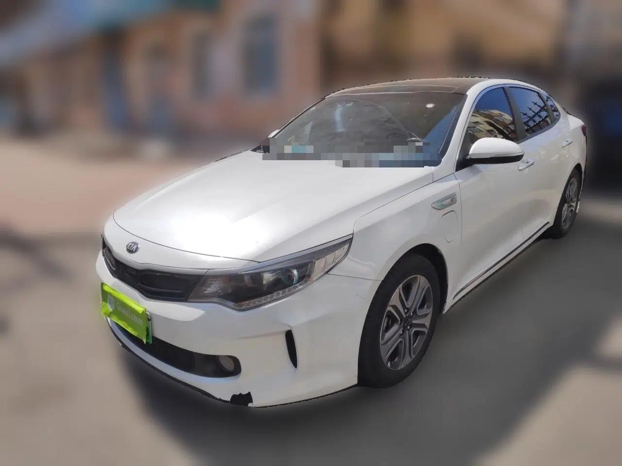 Kia K5 New Energy 2018 2.0L Smart Enjoyment Version — миниатюра 1