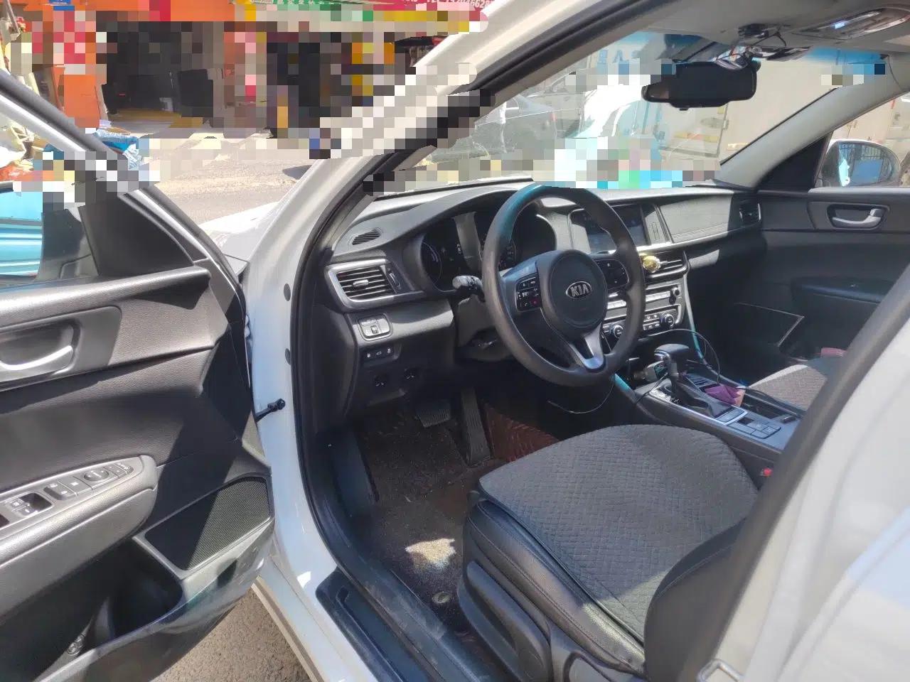 Kia K5 New Energy 2018 2.0L Smart Enjoyment Version — миниатюра 17