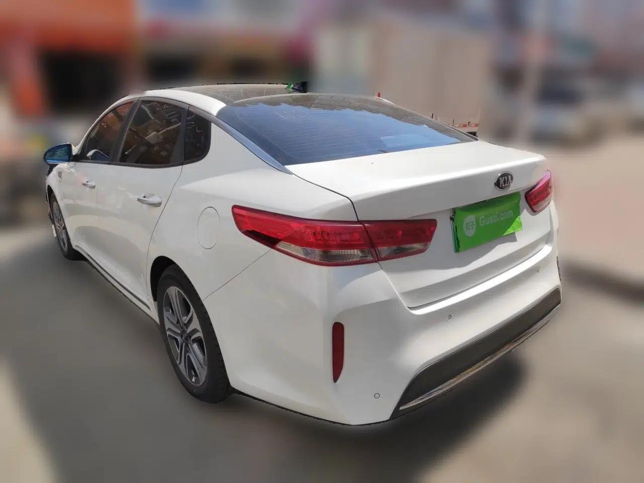 Kia K5 New Energy 2018 2.0L Smart Enjoyment Version — миниатюра 4