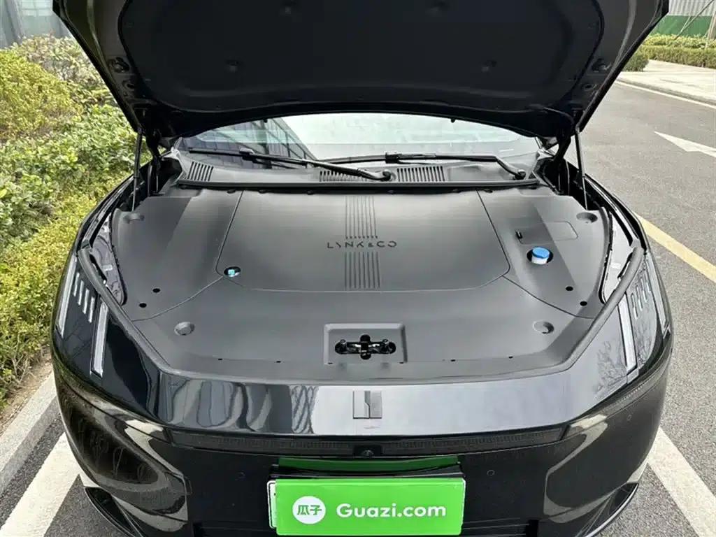 Lynk & Co Z10 2024 STARBUFF 95kWh 680km AWD Intelligent Driving — миниатюра 17