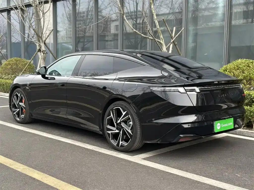 Lynk & Co Z10 2024 STARBUFF 95kWh 680km AWD Intelligent Driving — миниатюра 9