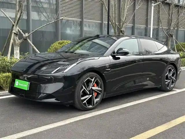Lynk & Co Z10 2024 STARBUFF 95kWh 680km AWD Intelligent Driving