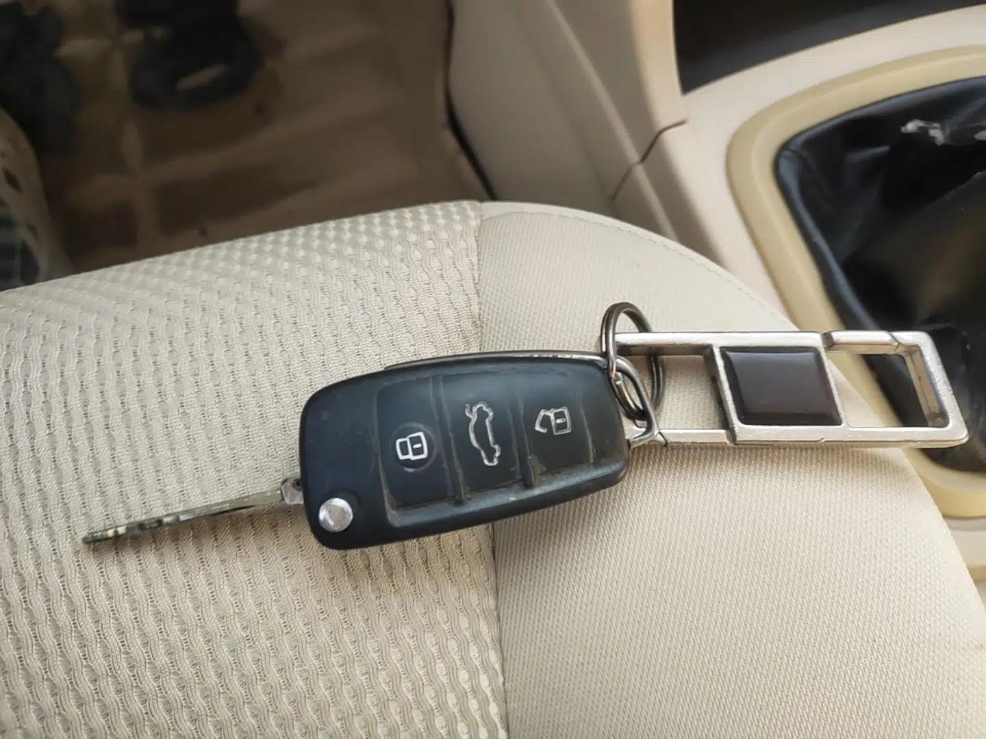 Chery Fengyun 2 2015 1.5L Manual New Edition — миниатюра 12