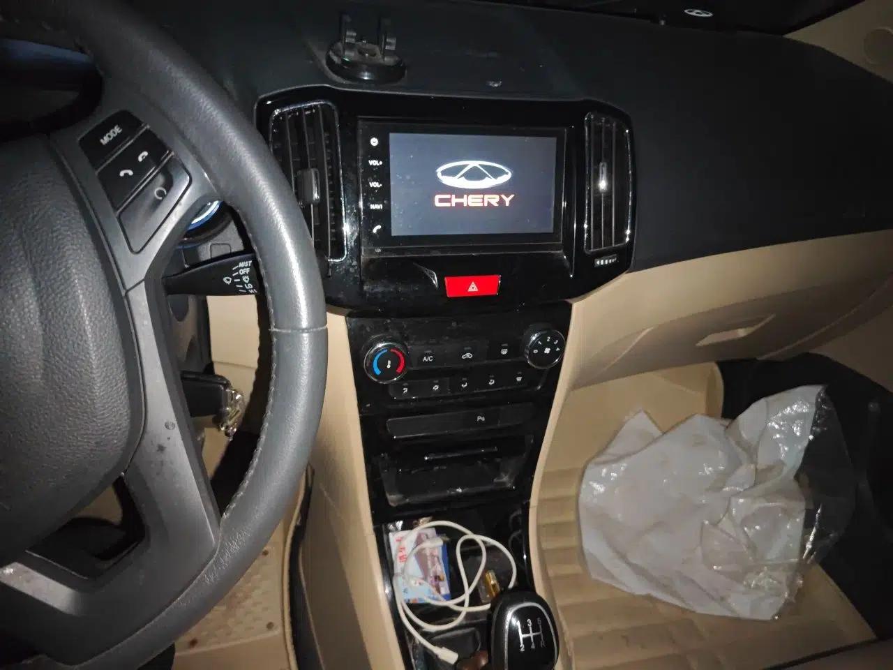 Chery E3 2015 1.5L Manual ZhiShang Model — миниатюра 14