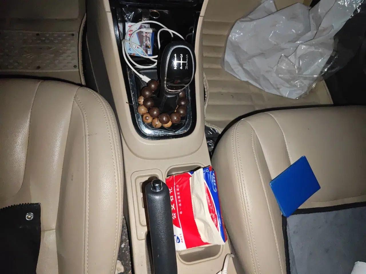 Chery E3 2015 1.5L Manual ZhiShang Model — миниатюра 15