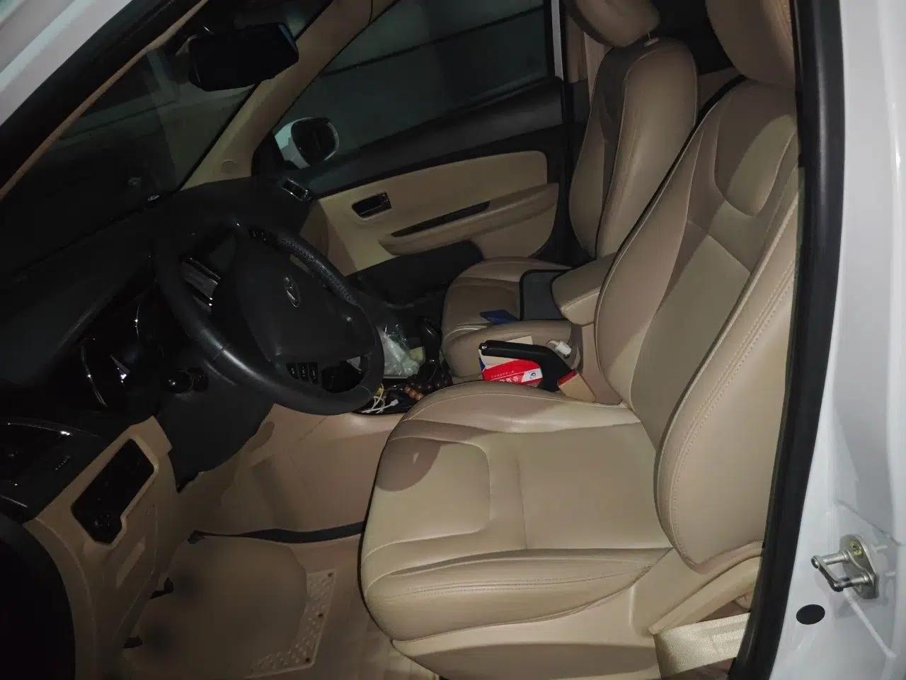 Chery E3 2015 1.5L Manual ZhiShang Model — миниатюра 16