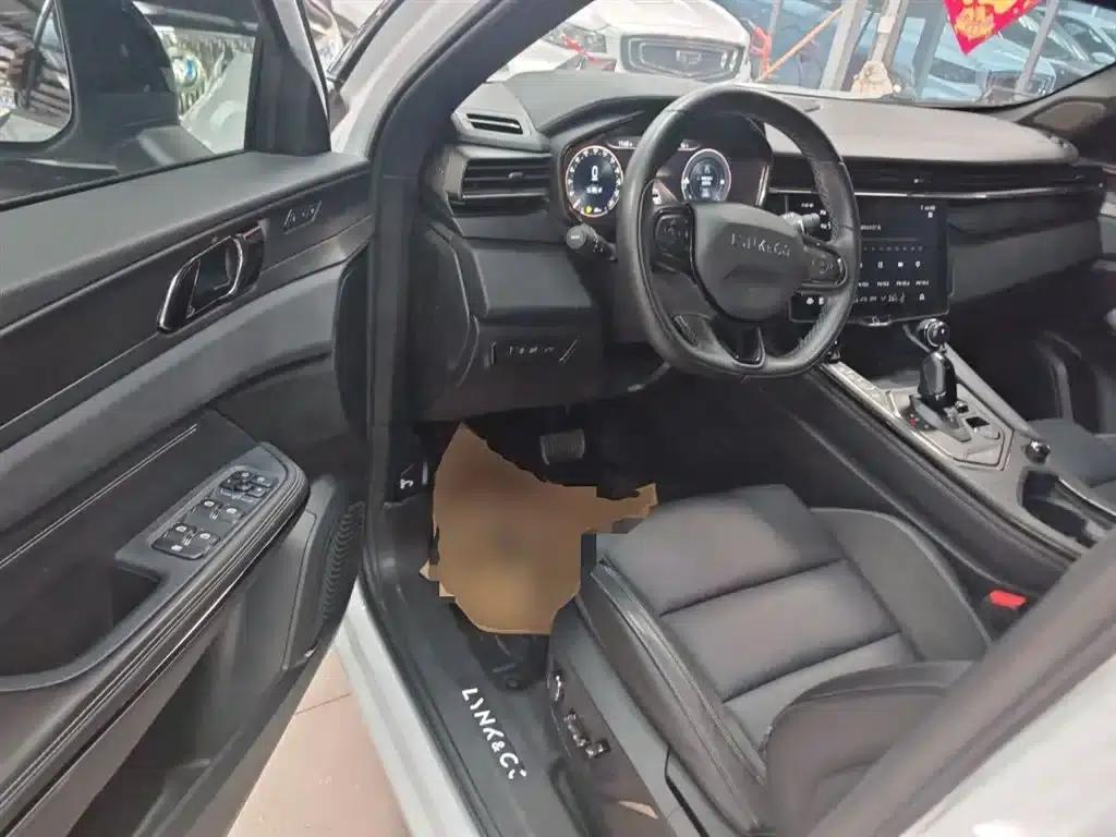 Lynk & Co 01 EM-P 2021 1.5TD PHEV Halo — миниатюра 16