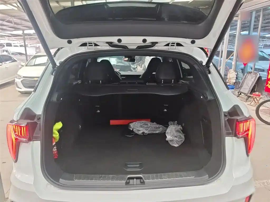 Lynk & Co 01 EM-P 2021 1.5TD PHEV Halo — миниатюра 19