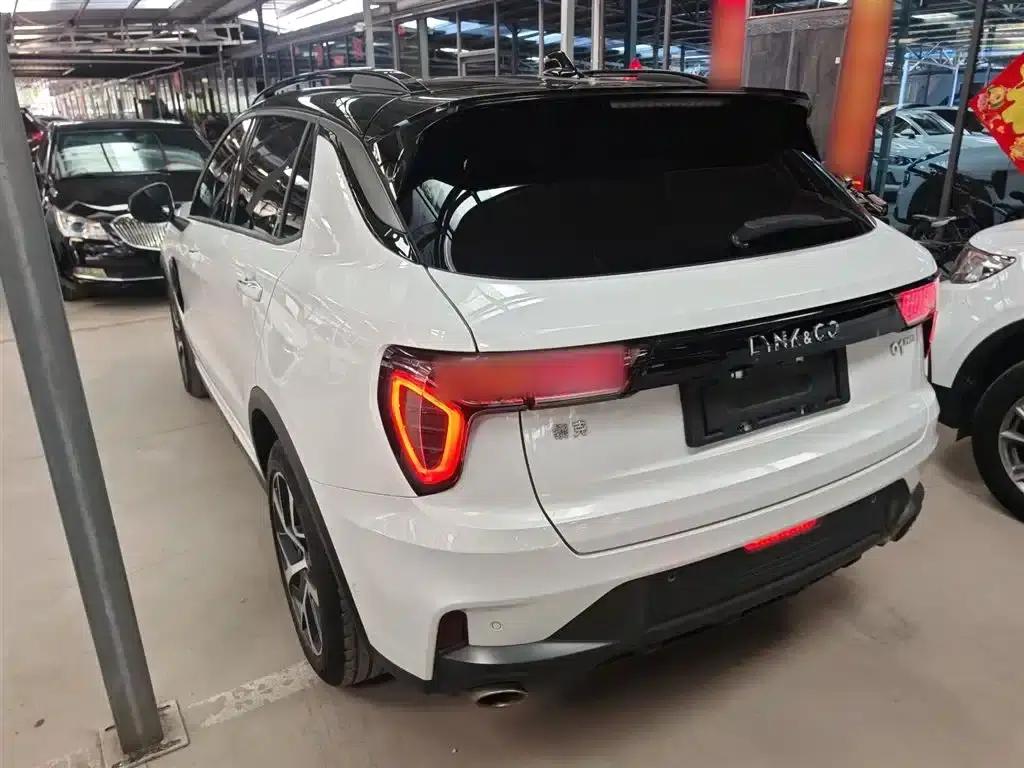 Lynk & Co 01 EM-P 2021 1.5TD PHEV Halo — миниатюра 5