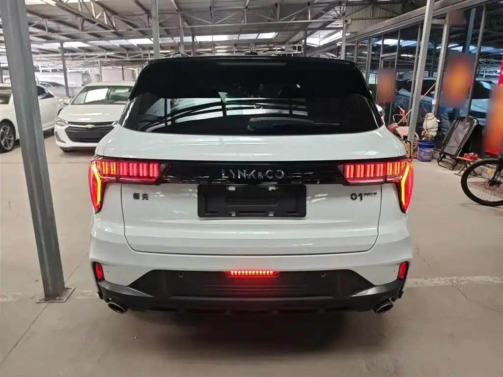 Lynk & Co 01 EM-P 2021 1.5TD PHEV Halo — миниатюра 6