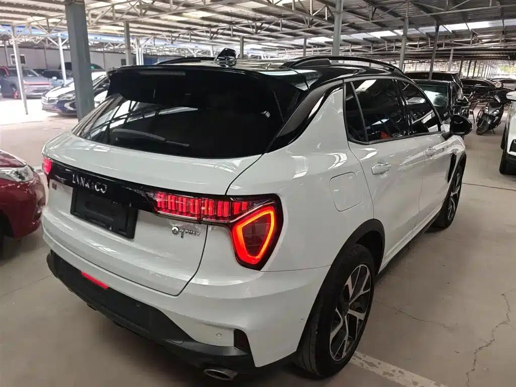 Lynk & Co 01 EM-P 2021 1.5TD PHEV Halo — миниатюра 7