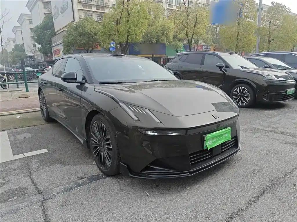 Lynk & Co 10 2025 240 AWD Ultra Sport Edition — миниатюра 22