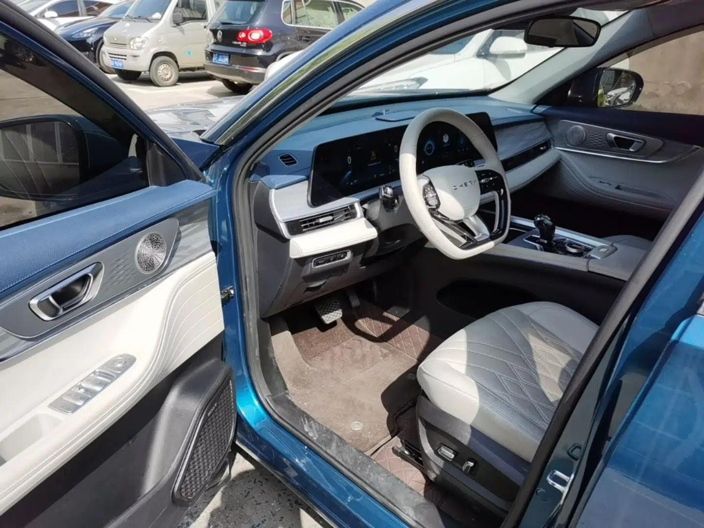 Chery Tiggo 7 PLUS New Energy 2023 Champion Edition 1.5T 100KM Speedy Version — миниатюра 19