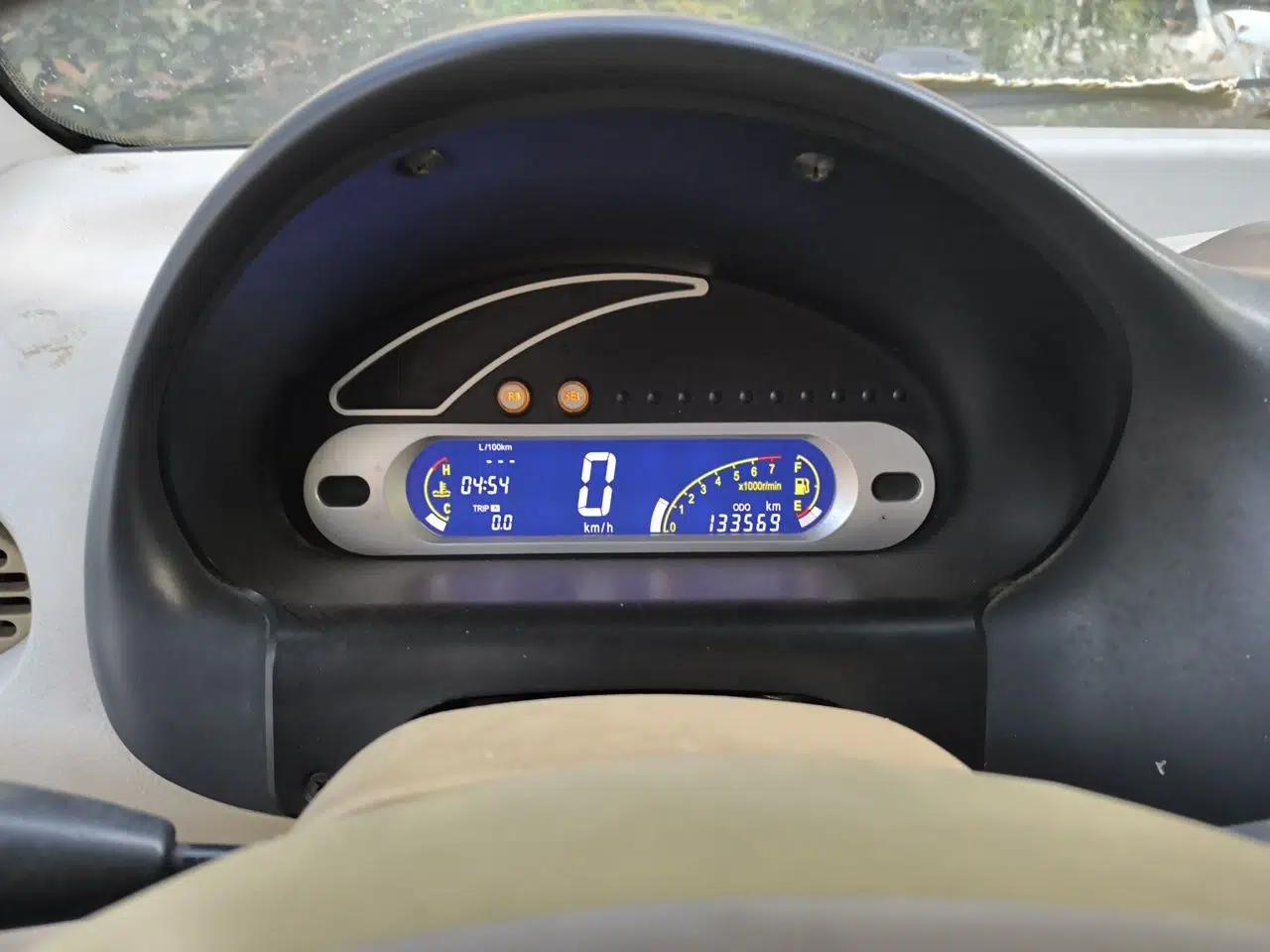 Chery QQ3 2012 Stylish Edition 1.0L Manual Start-Up Model — миниатюра 12