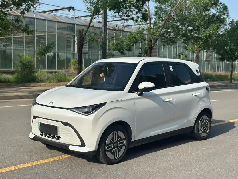 Chery QQ Domi 2025 Model 305km Comfort Edition — миниатюра 1