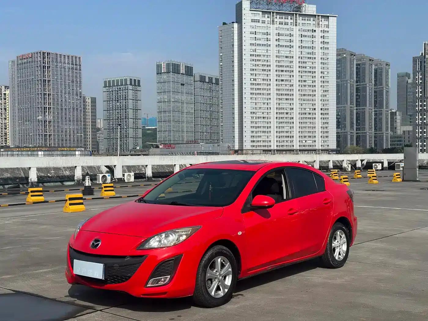 Mazda 3 Axela 2013 Sedan 1.6L Automatic Elite — миниатюра 3