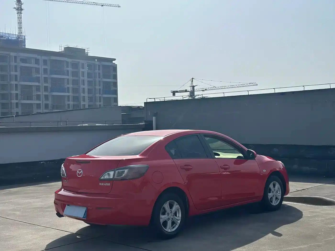Mazda 3 Axela 2013 Sedan 1.6L Automatic Elite — миниатюра 6