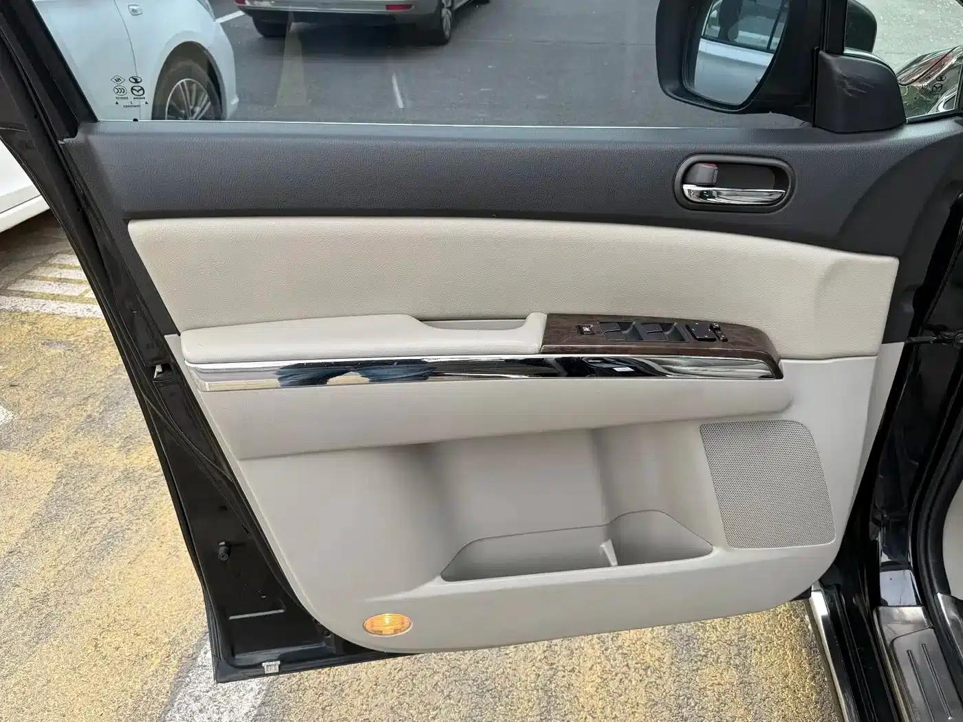 Mazda 8 2013 2.5L Supreme Edition — миниатюра 11