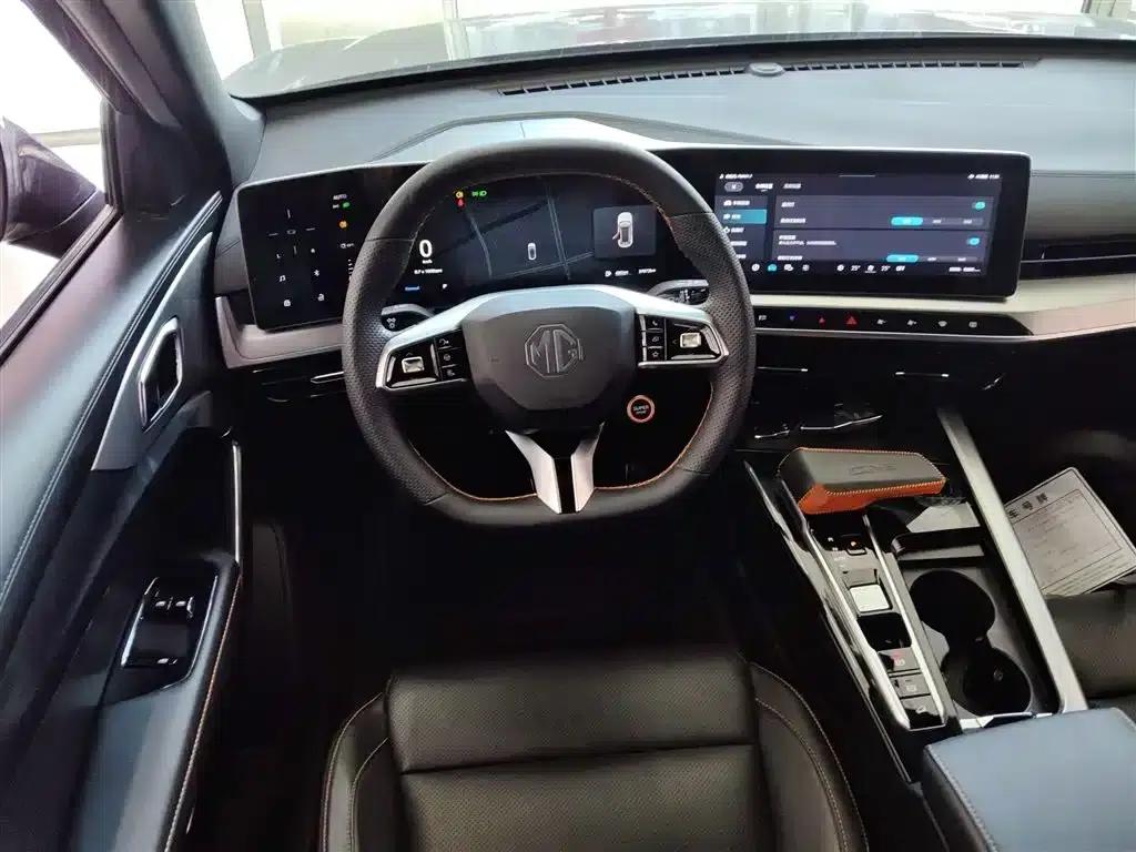 MG ONE 2022 α-Smart Sports Series 1.5T Standard Edition — миниатюра 7