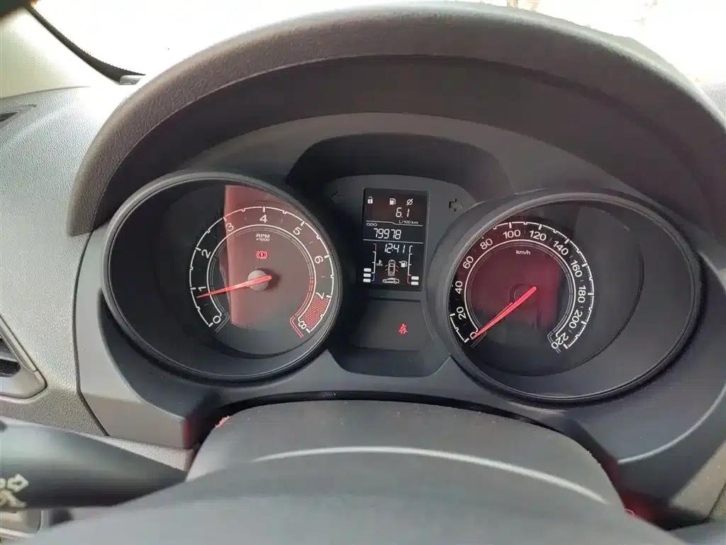 2016 Ford GT 1.5L Manual Fashion Edition — миниатюра 12