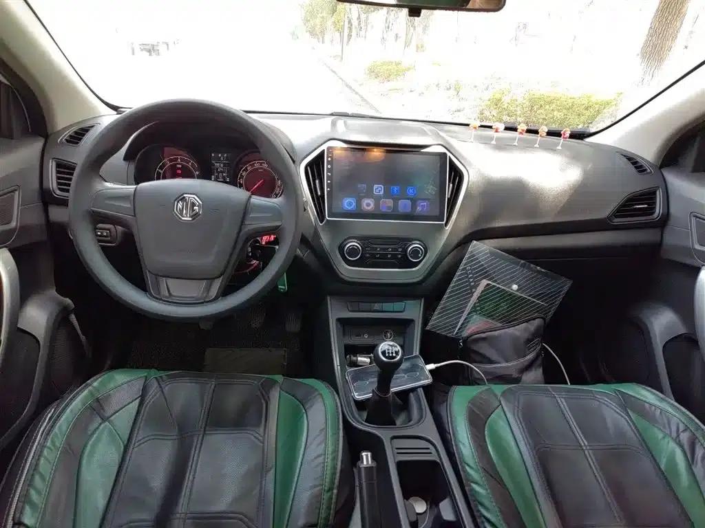 2016 Ford GT 1.5L Manual Fashion Edition — миниатюра 10