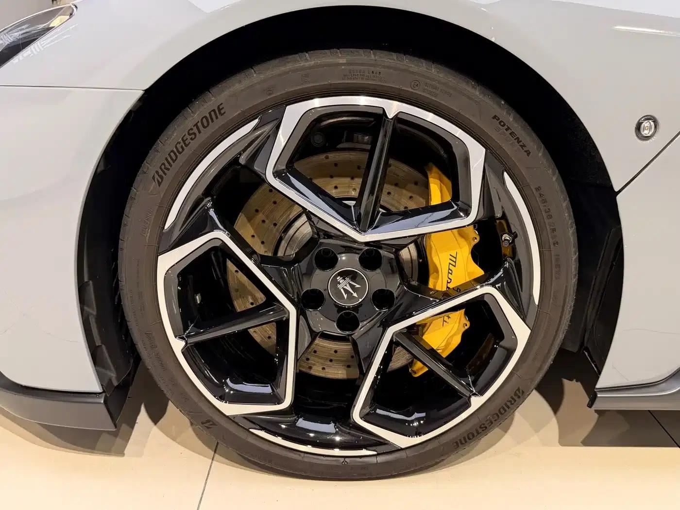 Maserati MC20 2023 3.0T Standard Edition — миниатюра 14