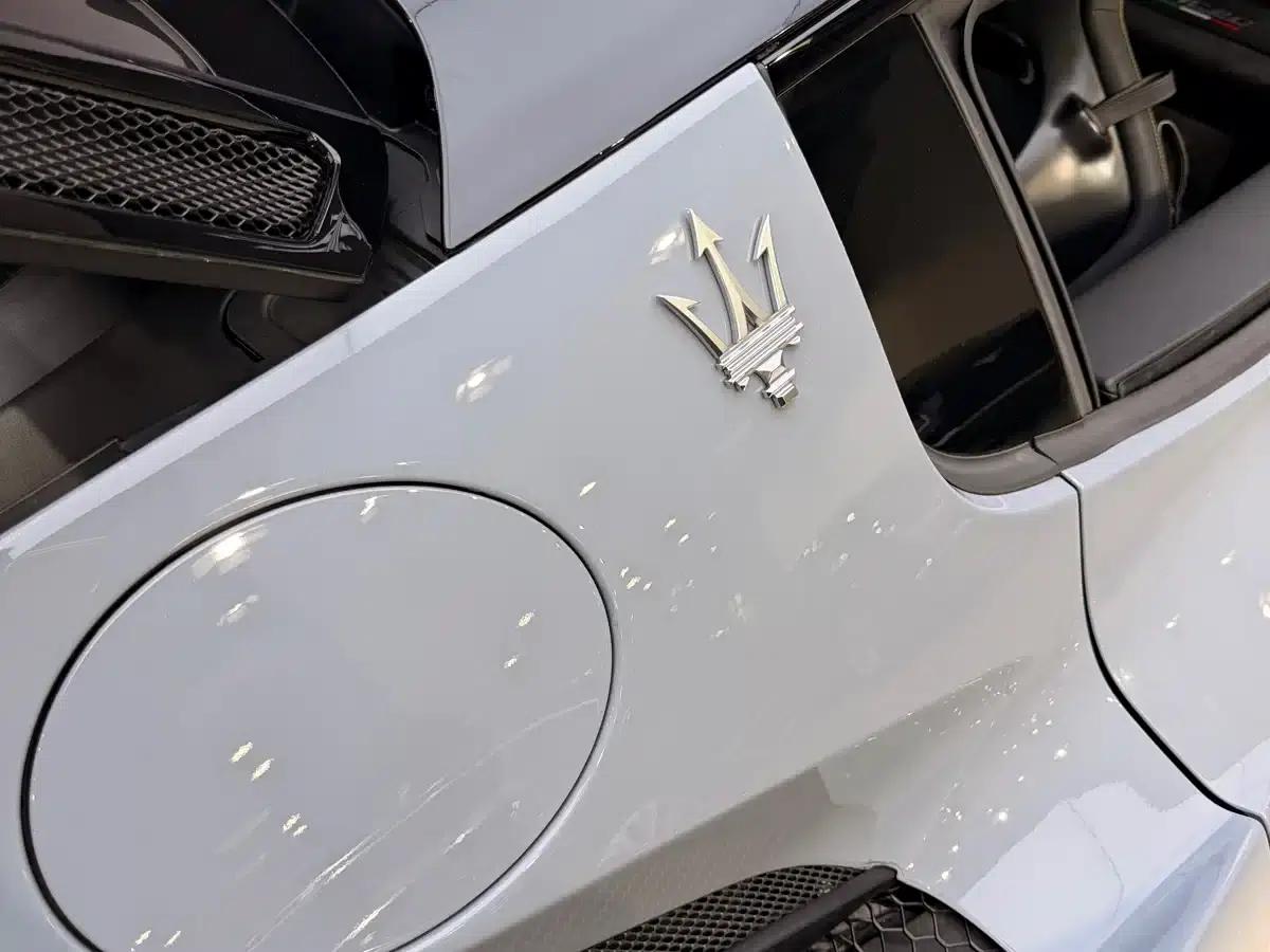 Maserati MC20 2023 3.0T Standard Edition — миниатюра 6