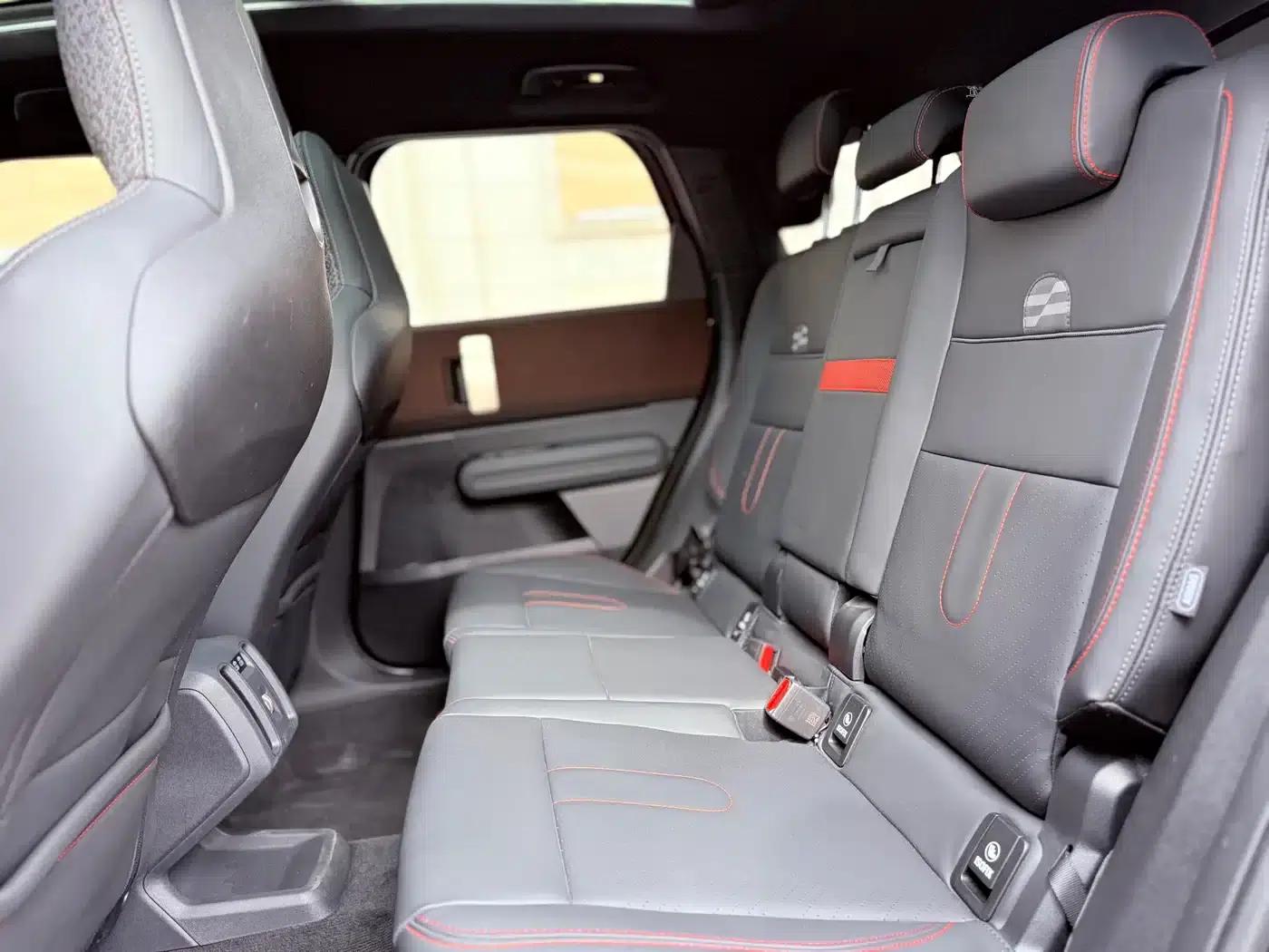 MINI JCW COUNTRYMAN 2024 2.0T JOHN COOPER WORKS — миниатюра 11