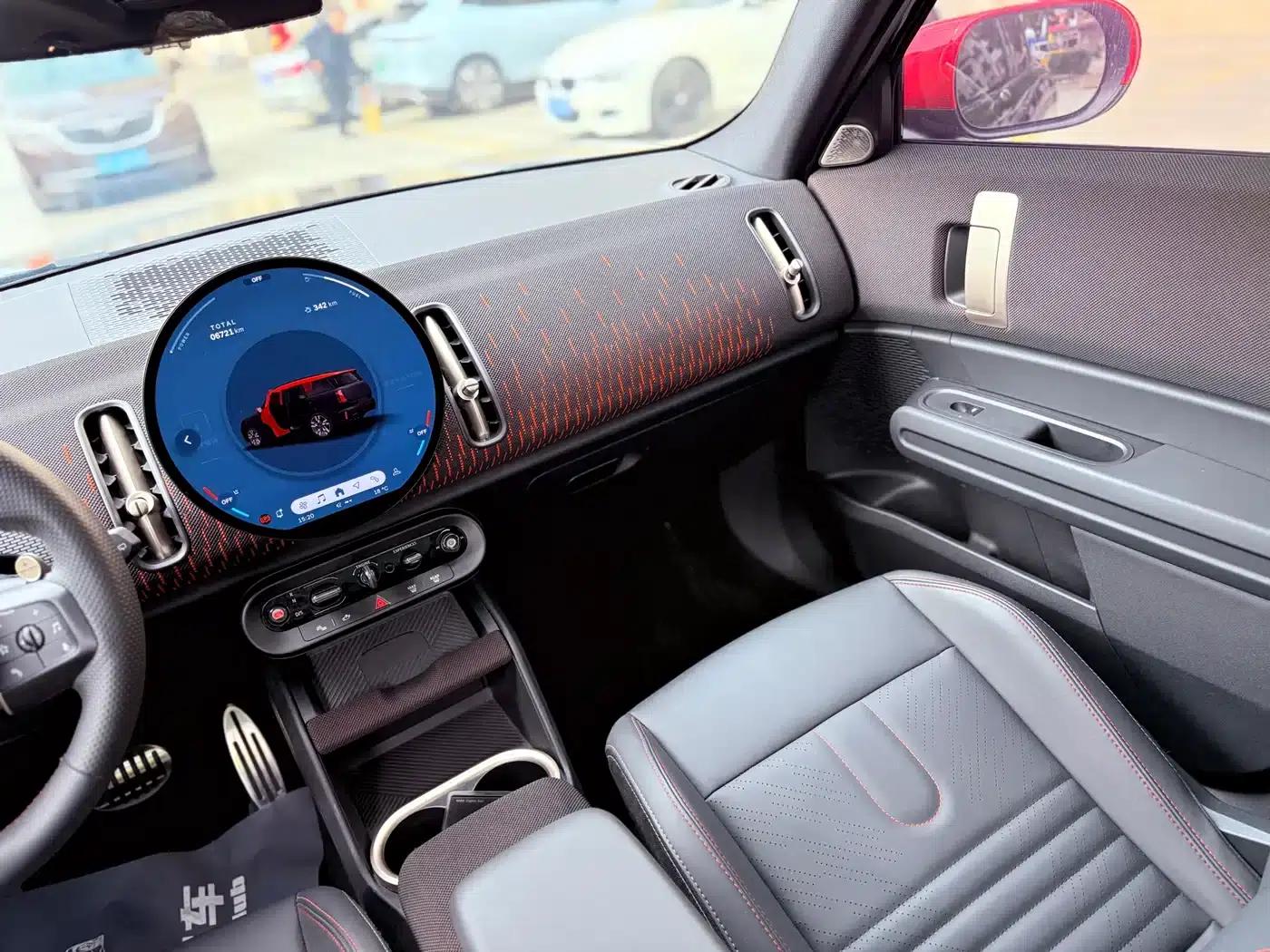 MINI JCW COUNTRYMAN 2024 2.0T JOHN COOPER WORKS — миниатюра 15