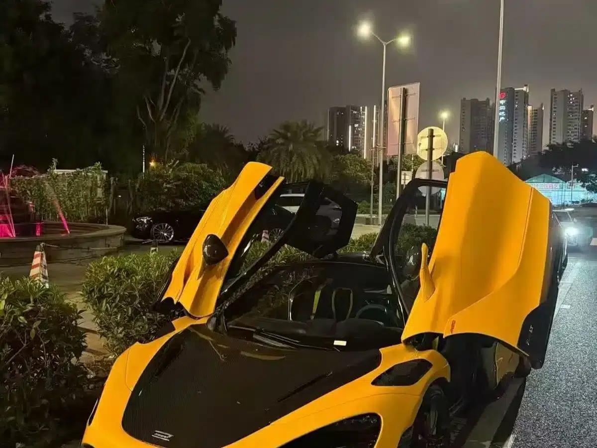 McLaren 720S 2019 4.0T Coupe — миниатюра 17