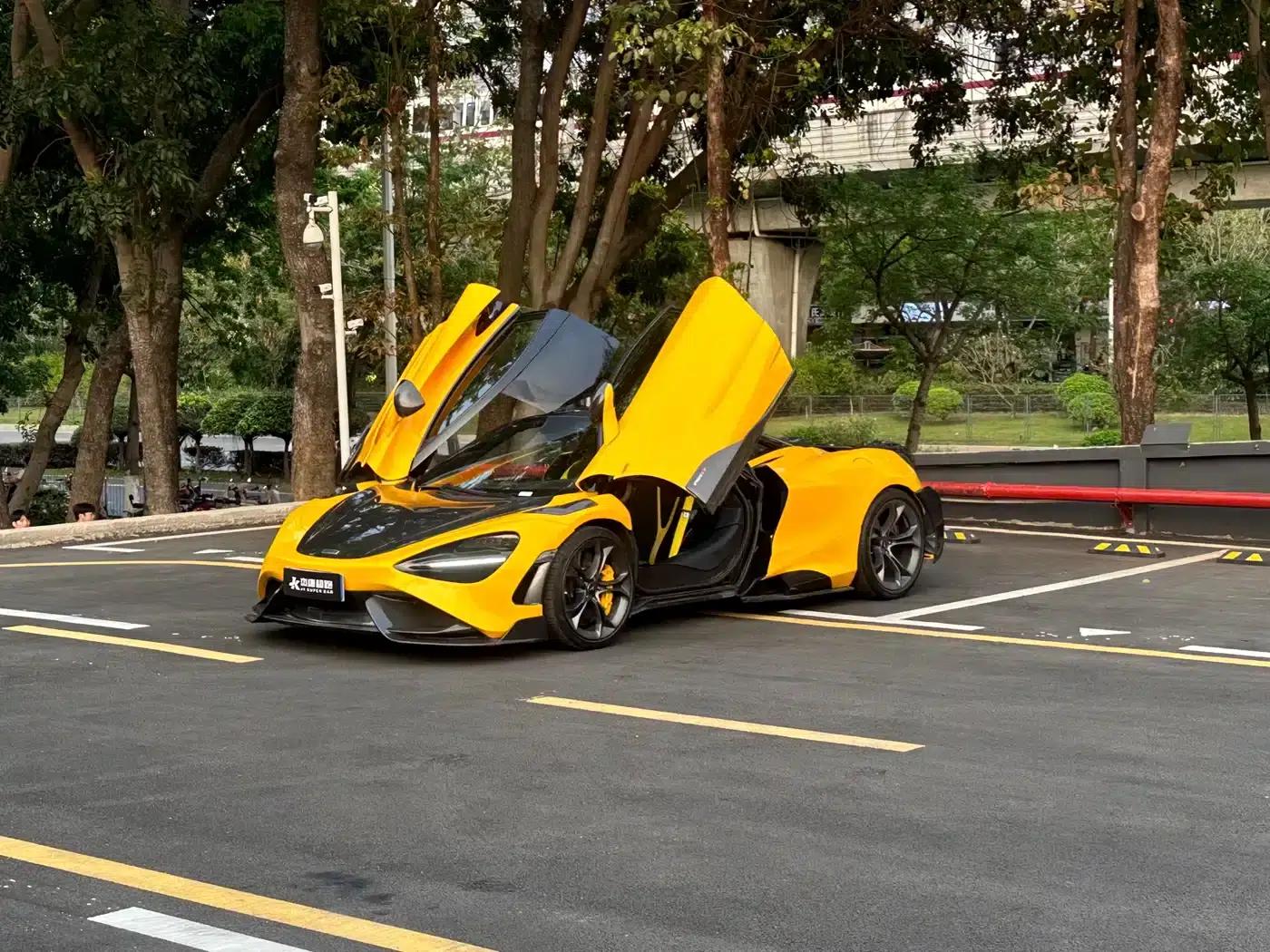 McLaren 720S 2019 4.0T Coupe — миниатюра 9