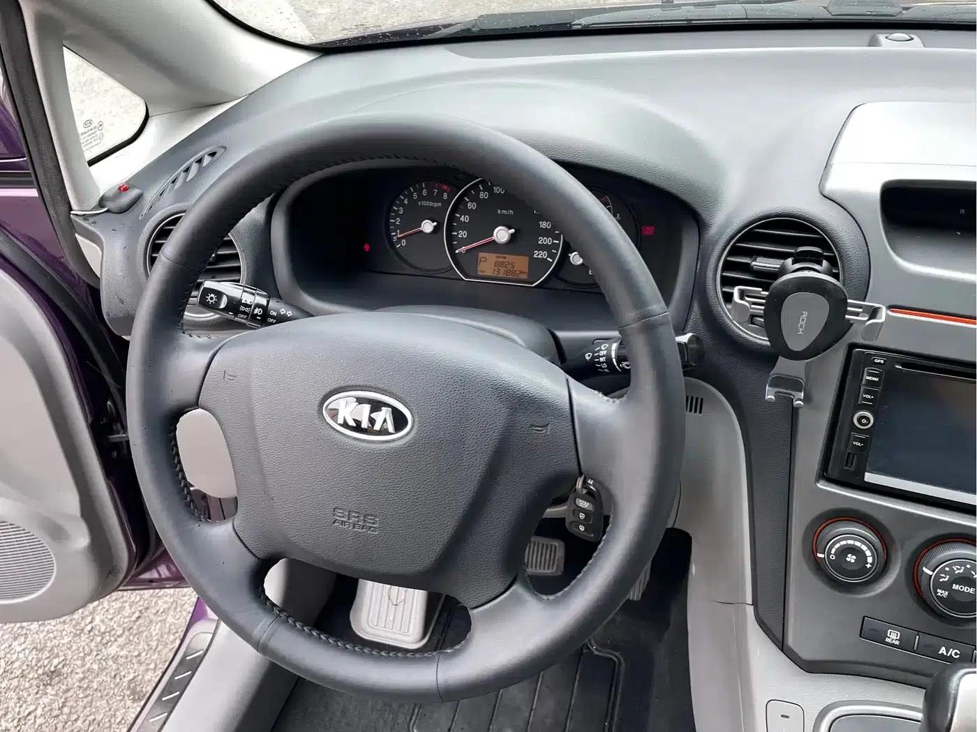 Carens 2007 2.0L 7-seater Luxury Edition — миниатюра 15