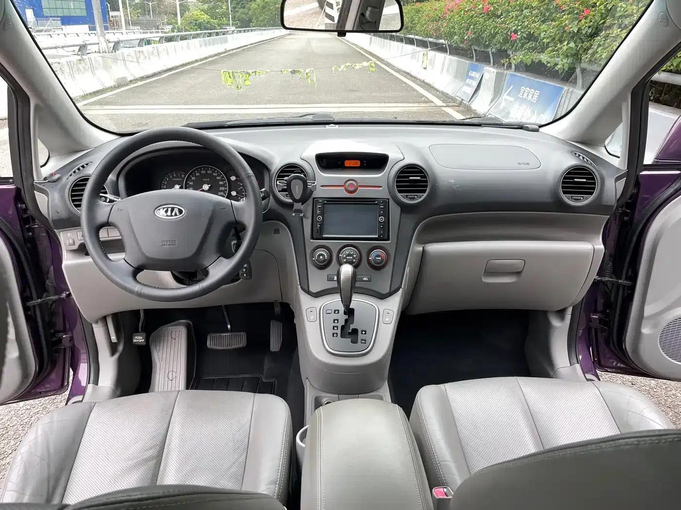 Carens 2007 2.0L 7-seater Luxury Edition — миниатюра 7