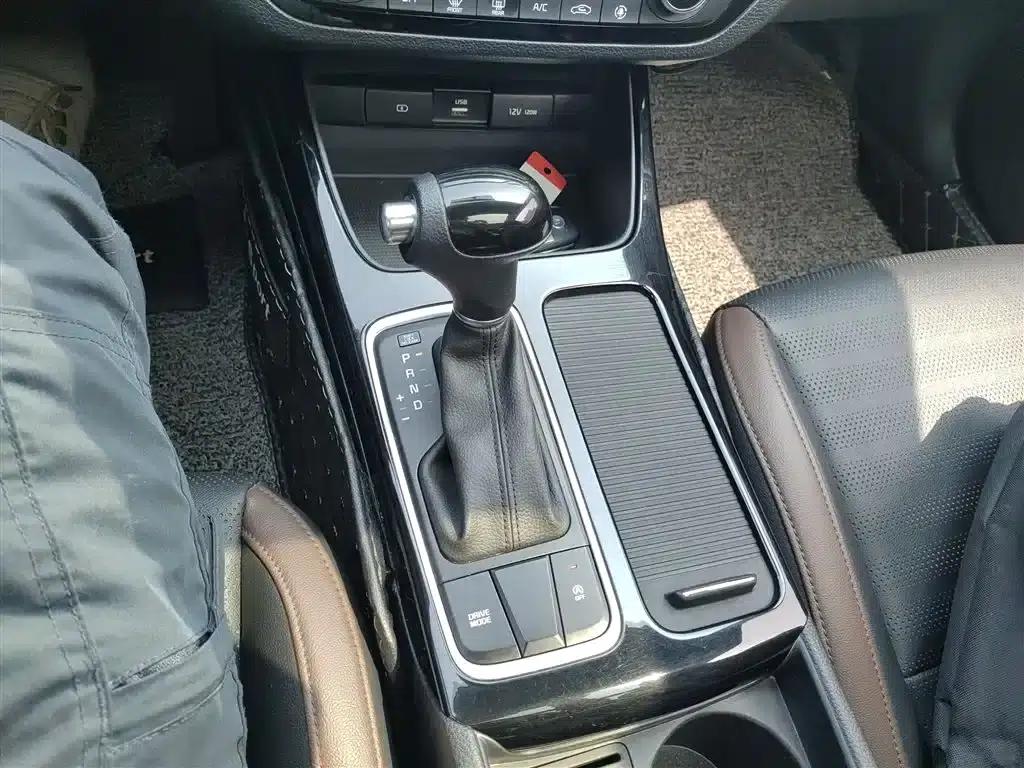 K5 2017 1.8L Automatic GLS — миниатюра 14